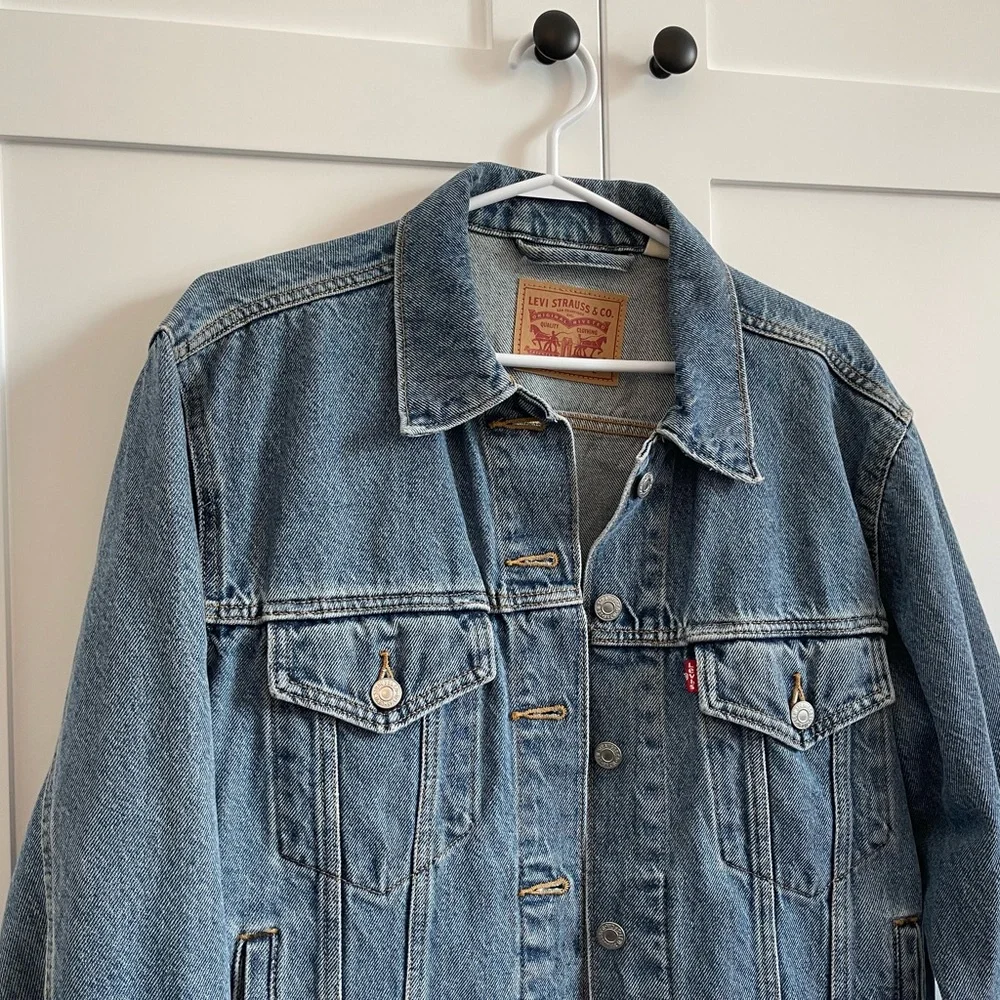 Levi Strauss oversize denim jacket - Picture 7 of 12